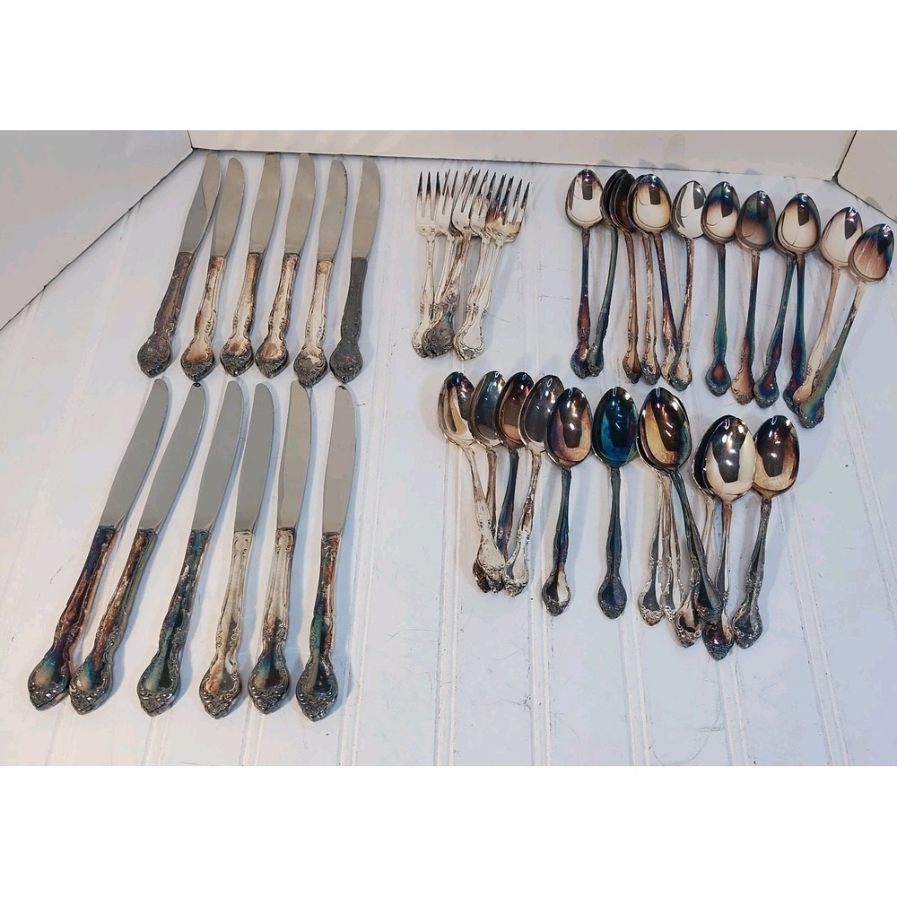 Oneida Community Affection Silverplate Silverware 42 Pcs Flatware Tarnished